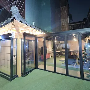 Y's House Seúl